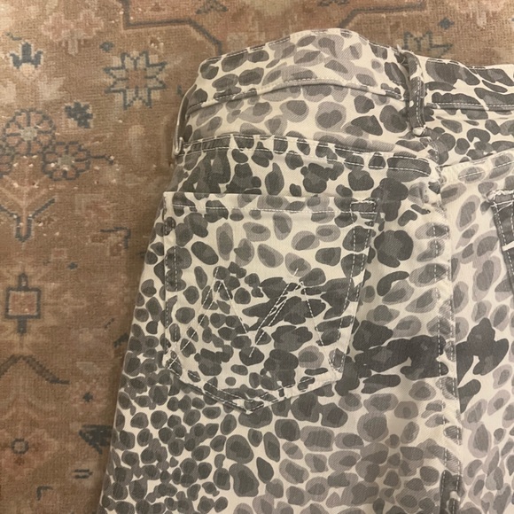 Mother Denim cheetah jeans - Picture 6 of 6